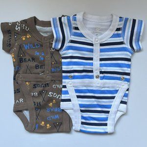 2 Brand new Preemie short sleeved onesies - baby clothing - newborn clothes